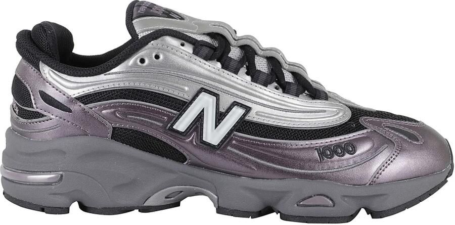 New Balance 1000 Sneakers