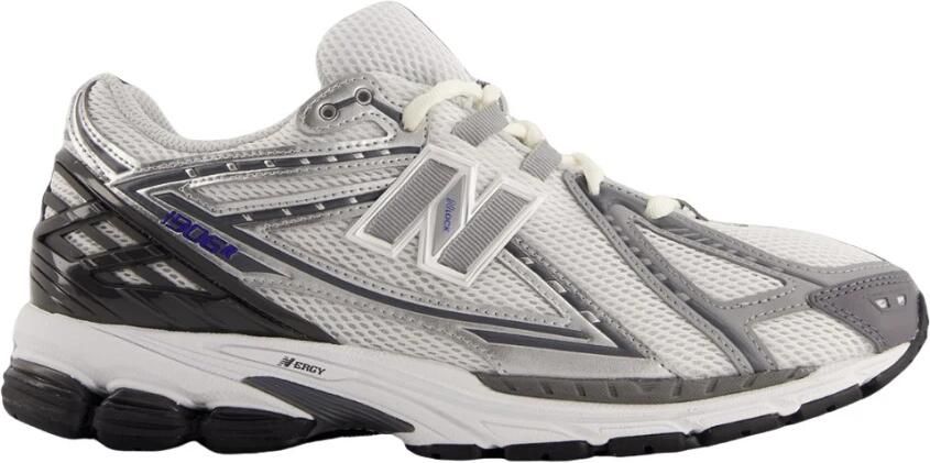 New Balance 1906 Sneakers