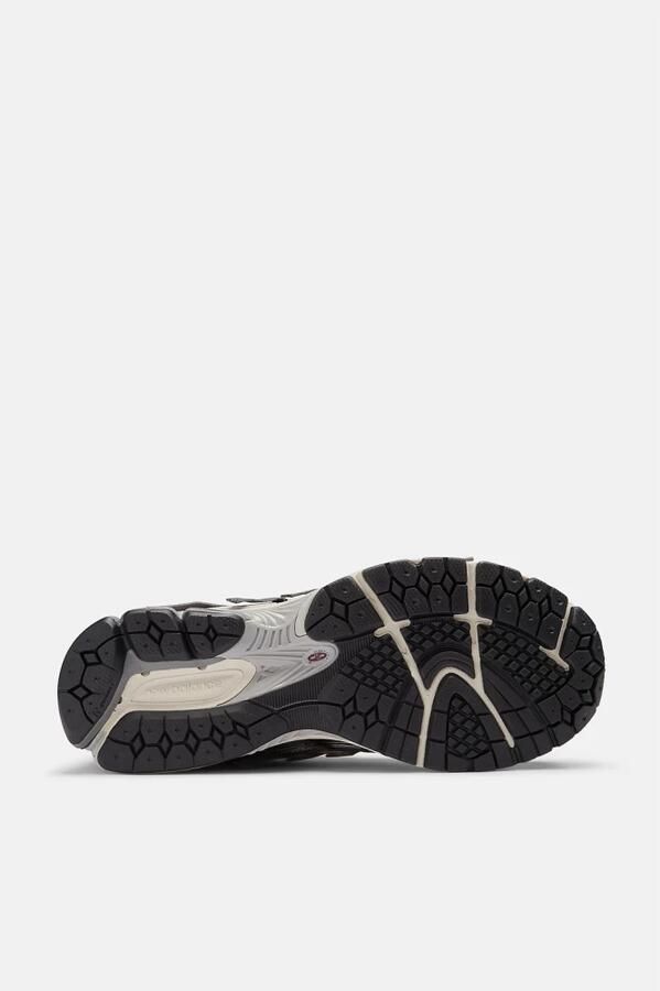 New Balance Zilveren Sneakers Mesh Design Panel Logo Gray Dames - Foto 4