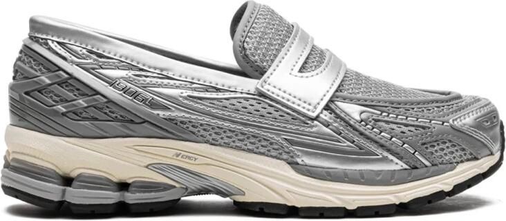 New Balance 1906L Loafer