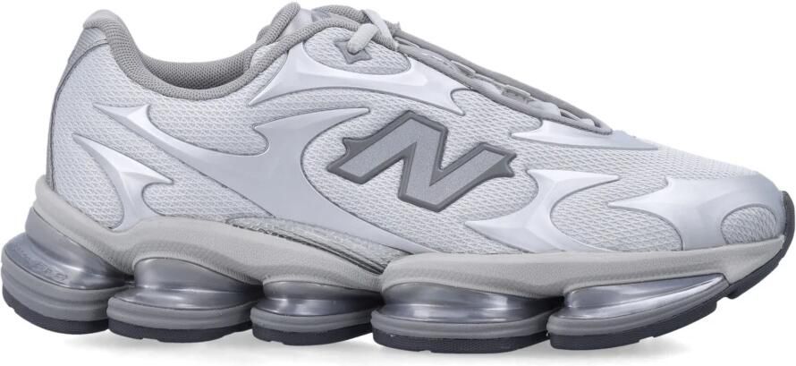 New Balance 2000