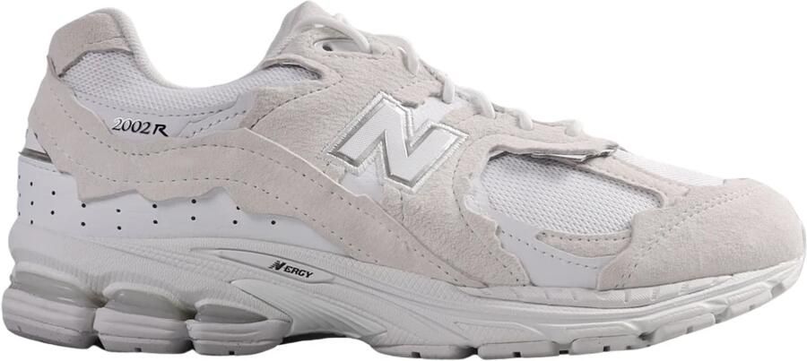 New Balance 2002 Sneakers