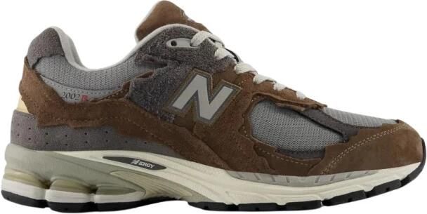 New Balance 2002 Sneakers