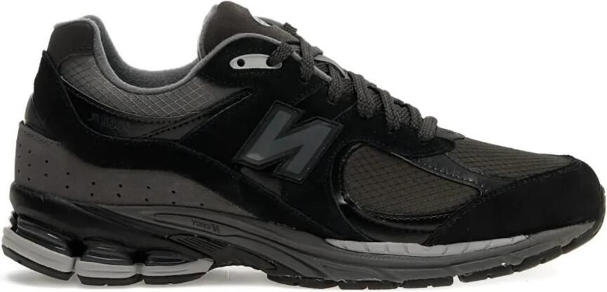 New Balance 2002R sneakers zwart Suede Unisex