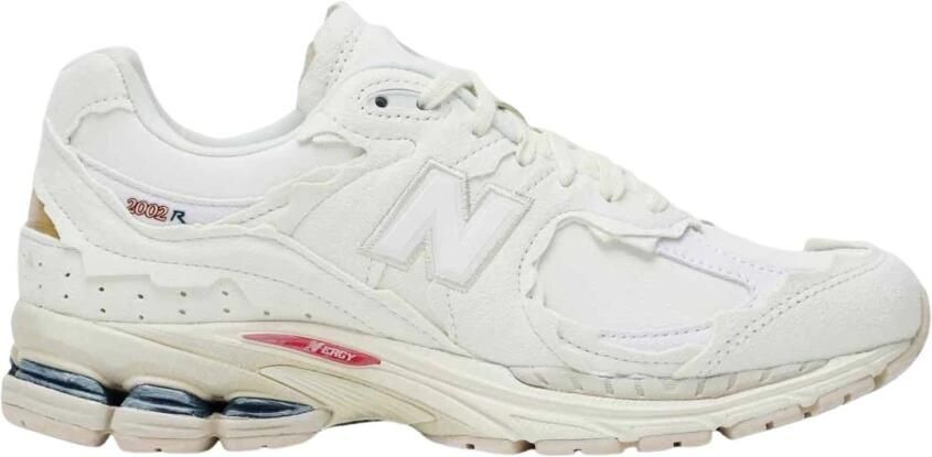 New Balance 2002R Sneakers