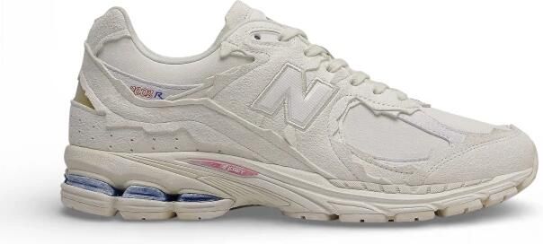 New Balance 2002R Sneakers