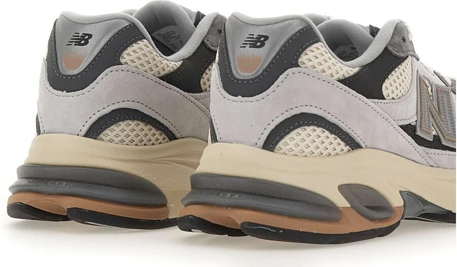 New Balance 2010 Sneakers