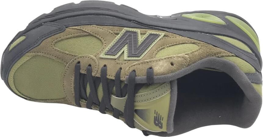 New Balance 2010 Sneakers