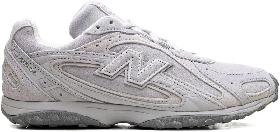 New Balance 204L Sneakers Dames Grijs Suède