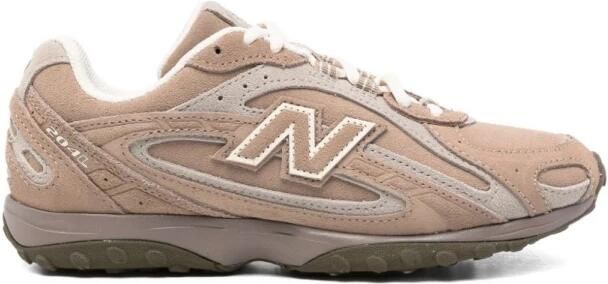 New Balance 204L Sneakers