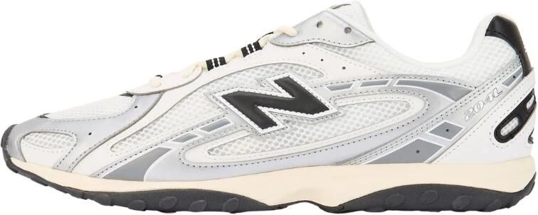 New Balance 204L Sneaker