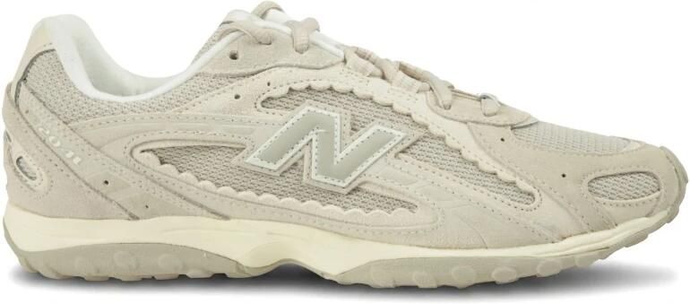 New Balance 204L Sneakers