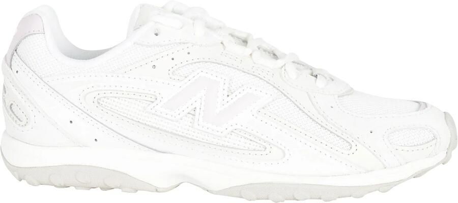 New Balance 204L Sneakers