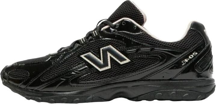 New Balance 204L Sneakers