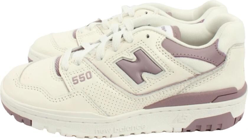 New Balance Stijlvolle Sneakers voor Actieve Levensstijl Beige Dames