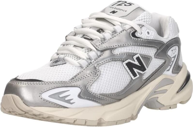 New Balance 725 Sneakers