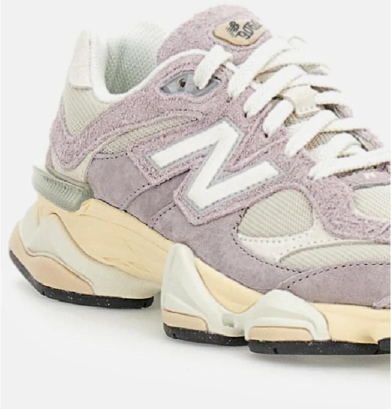 New Balance 9060 Sneakers Dames Grijs Leer