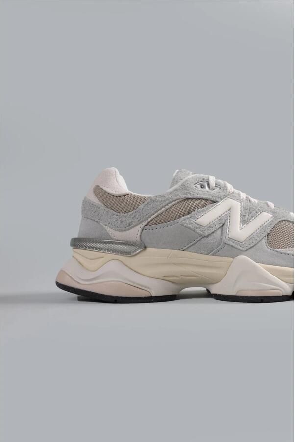 New Balance 9060 Sneakers Heren Grijs Leer - Foto 3