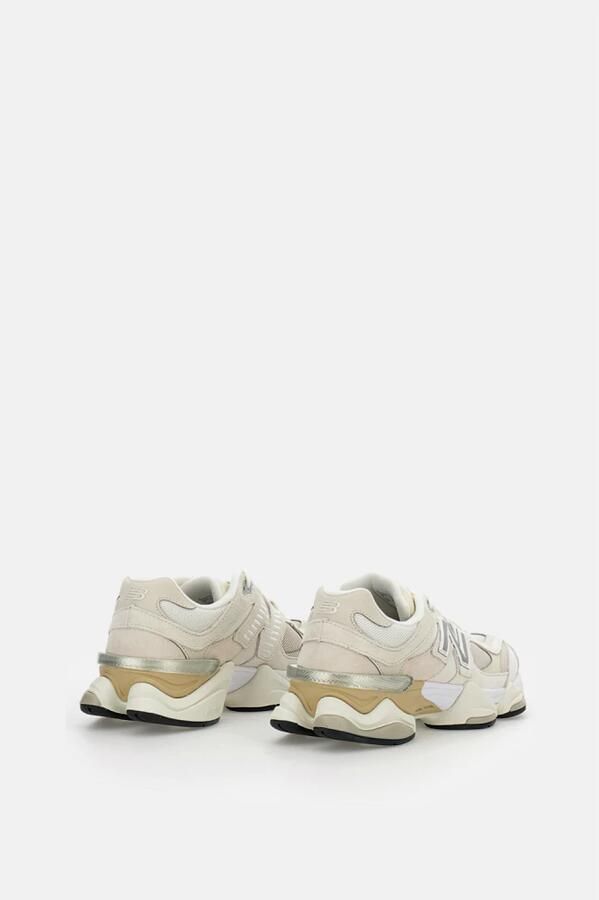 New Balance Low-Top Sneakers 9060 SEA SALT OFF WHITE SNEAKER in beige - Foto 11
