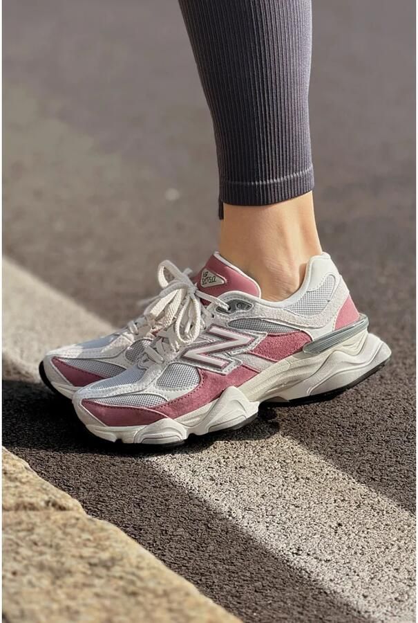 New balance Sneakers laag '9060' kastanjebruin basaltgrijs eierschaal - Foto 4