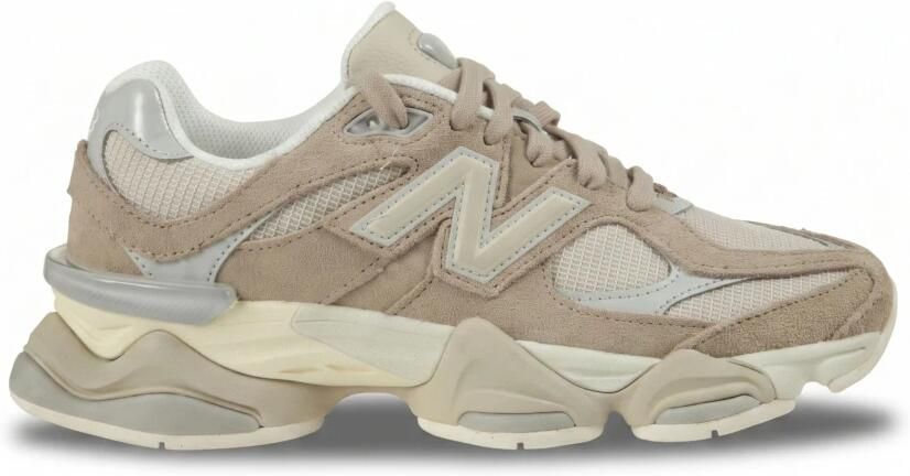 New Balance 9060 Sneakers
