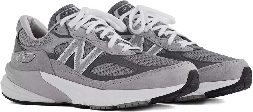 New Balance 990 V6 Sneakers