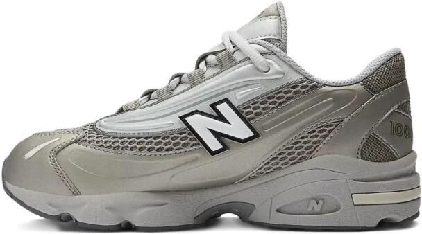 New Balance Grijze Metallic Veterschoenen met Mesh