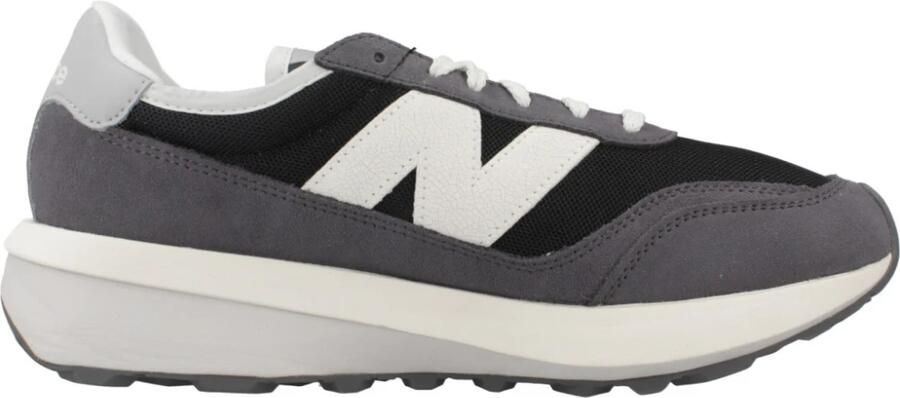 New Balance 370 Running in grijs formaten: 41.5