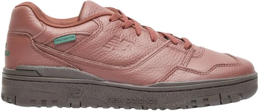 New Balance Leren Sneakers met Debossed en Geborduurde Logo's