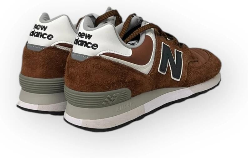 New Balance Suede en Mesh Sneakers Brown Heren