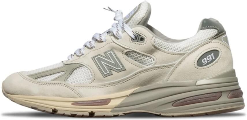 New Balance Made in UK 991V2