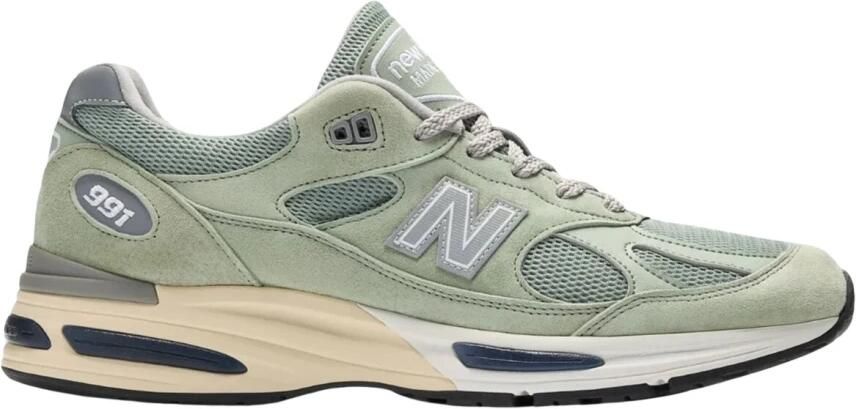New Balance Made in UK 991v2 Sneakers