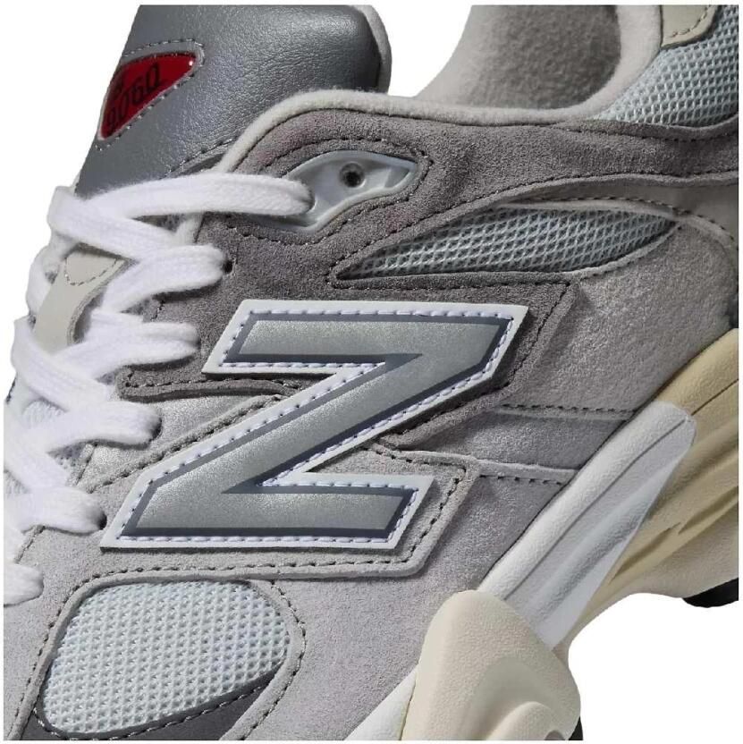 New Balance Comfortable Athletic Footwear with Premium Cushioning and Durable - Foto 4