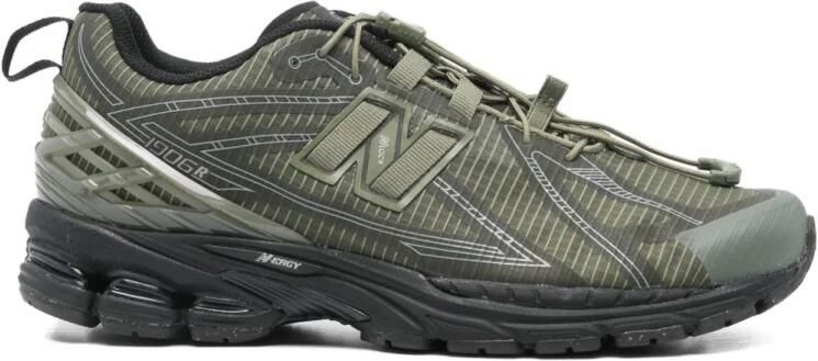 New Balance Sneakers