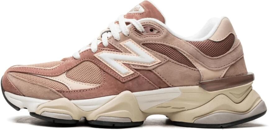 New Balance 9060 Schoenen Bruin Maat: 44.5 Leer Foot Locker - Foto 2