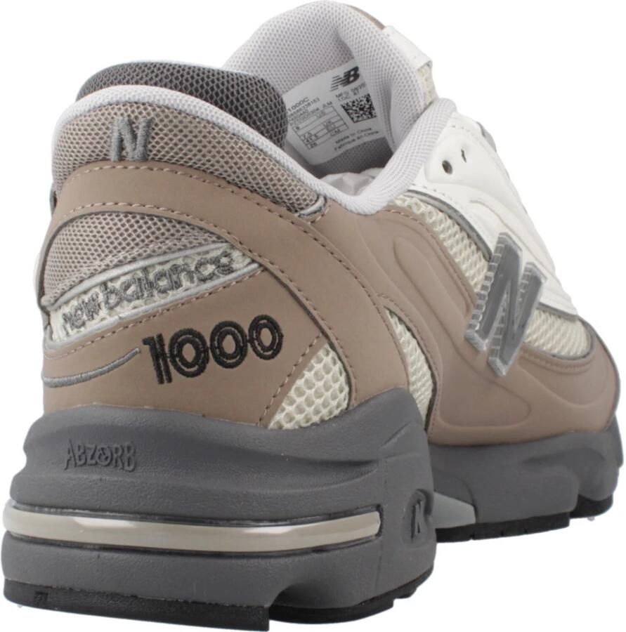 New Balance Stijlvolle Sneakers voor Mannen en Vrouwen