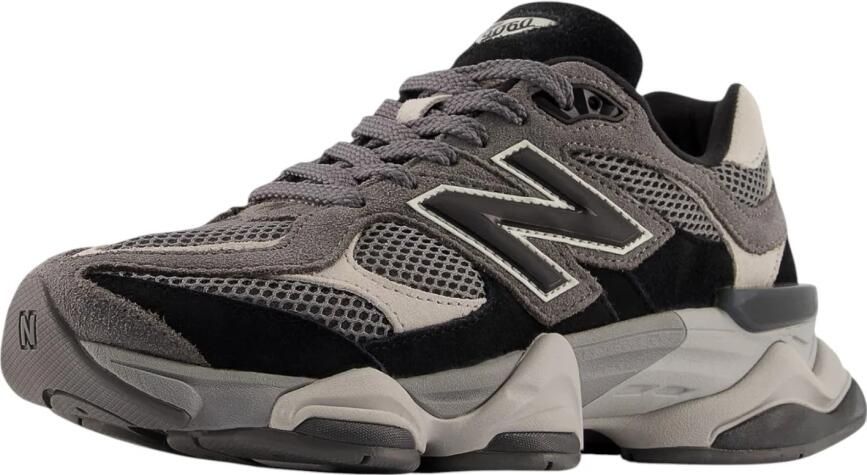 New Balance Zwarte Sneakers 9060 Stijl
