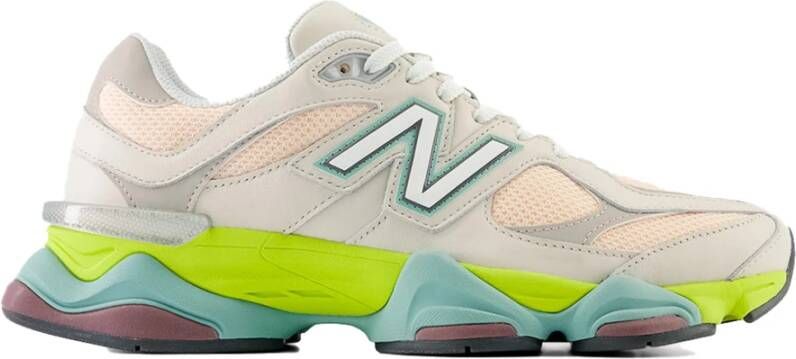 New Balance Retrostijl Multikleur Sneakers Beige Dames