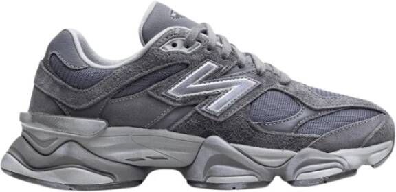 New Balance Grijze Sneakers met Moderne Silhouet Gray Heren