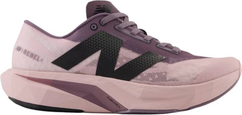 New Balance Roze Hardloopschoenen FuelCell Wfcxcs4