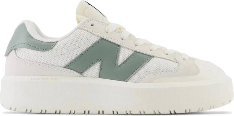 New Balance Klassieke tennisschoen met overdreven proporties en onverwachte details White - Foto 3