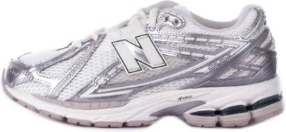 New Balance Grijze Sneakers met Abzorb Technologie Gray Unisex