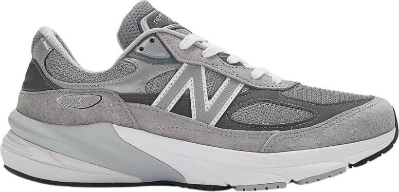 New Balance Grijze Sneakers met Geavanceerde Comforttechnologie Grijs