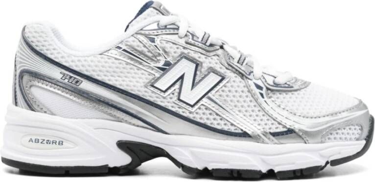 New Balance Stijlvolle Sneakers voor Actieve Levensstijl White Dames