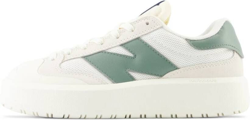 New Balance Klassieke tennisschoen met overdreven proporties en onverwachte details White - Foto 2