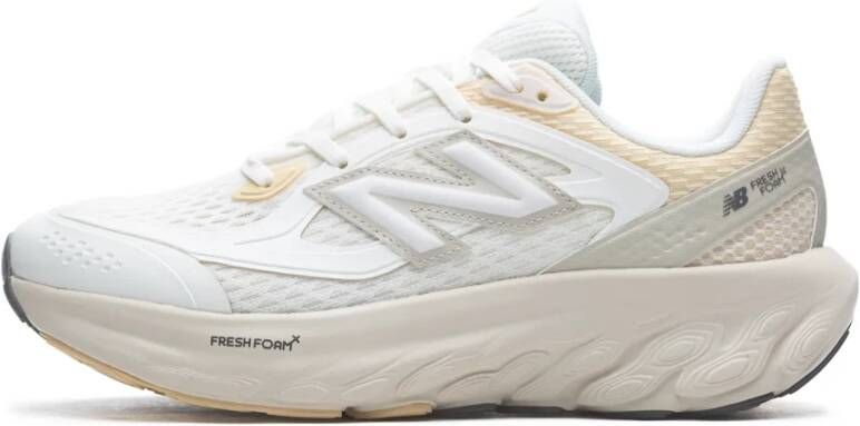 New Balance Witte Retro Sneakers met Modern Comfort - Foto 1