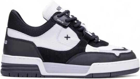 Newlab Wit zwarte leren en suède sneakers