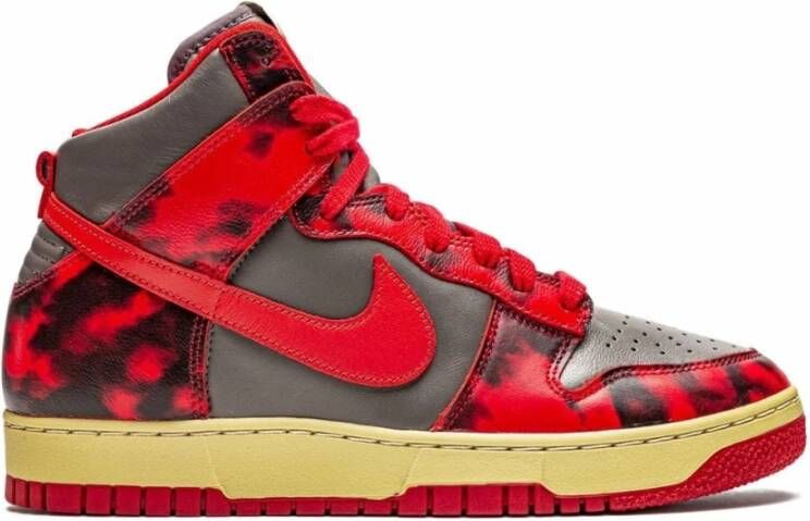 Nike Low-Top Sneakers Dunk High 1985 Sp Sneakers in rood