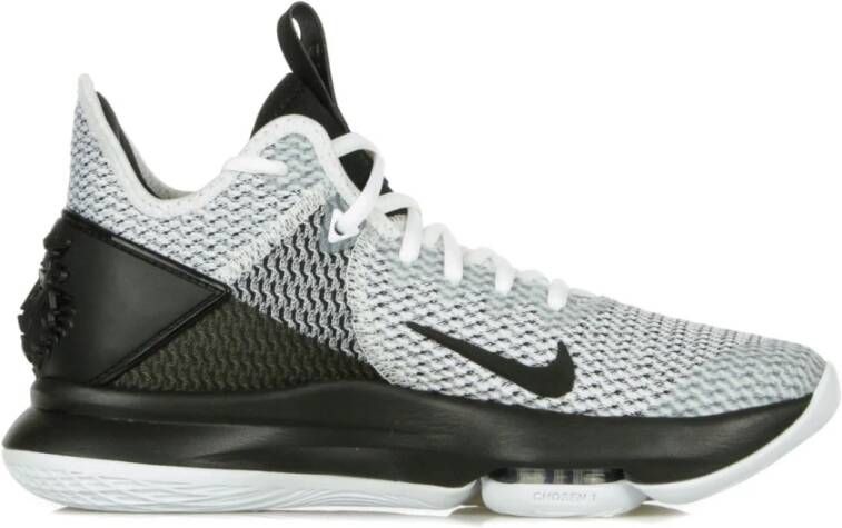 Nike LeBron Witness 4 Basketbalschoen Wit