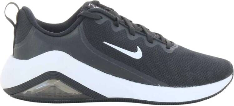 Nike Bella 7 Sneakers